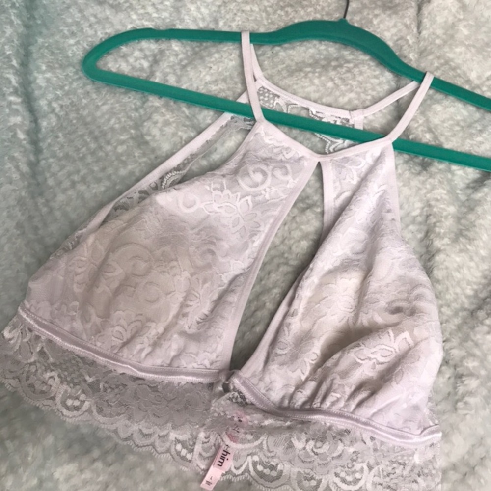💋Sexy WHITE bralette Charlotte Russe BRAND 🆕💋